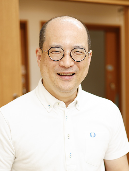 理事長 問山健太郎